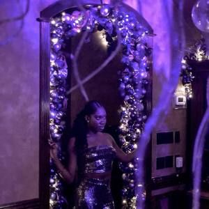 Meet your Posher, Janiel